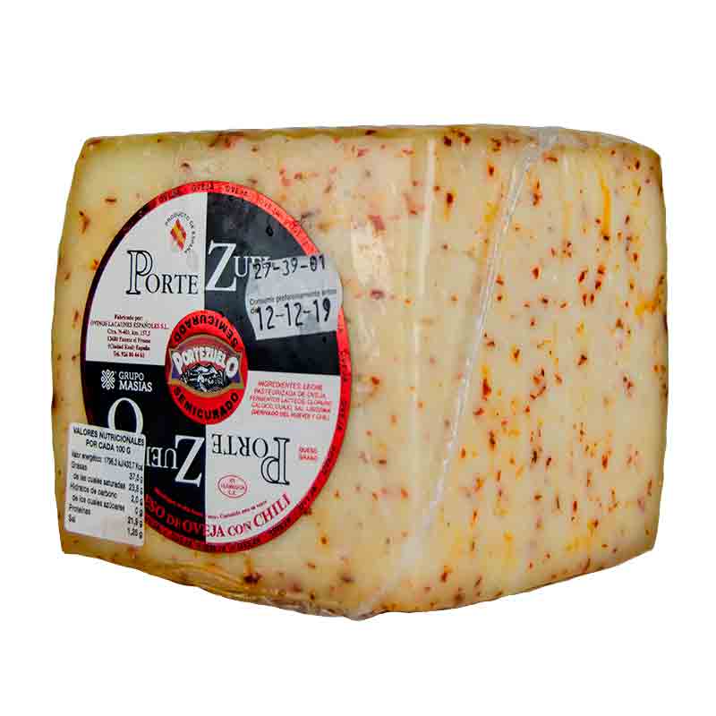 Cu&ntilde;a de 850 g de Queso de Oveja con Chili. Semicurado. Queso Portezuelo.